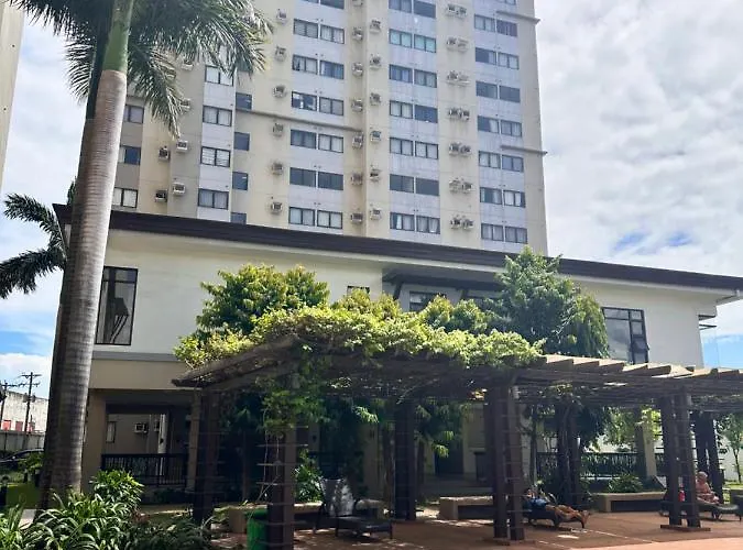 Living,the Persimmon 2-4pax Appartement Cebu
